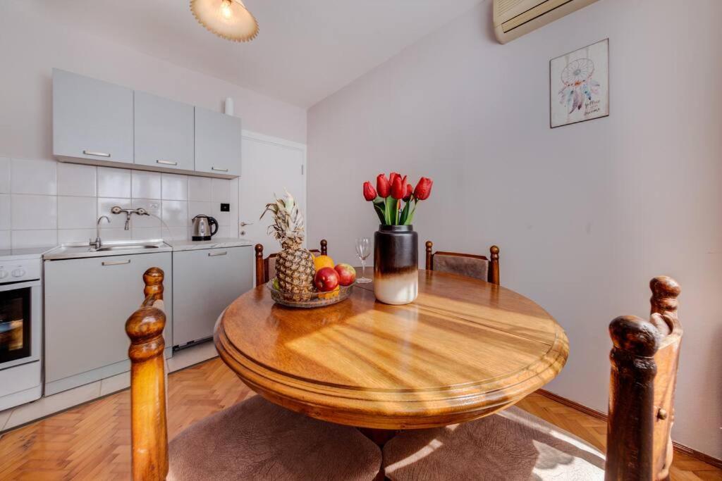 Sailor'S Knot Apartment - Central And Amazing Sea View Котор Екстериор снимка